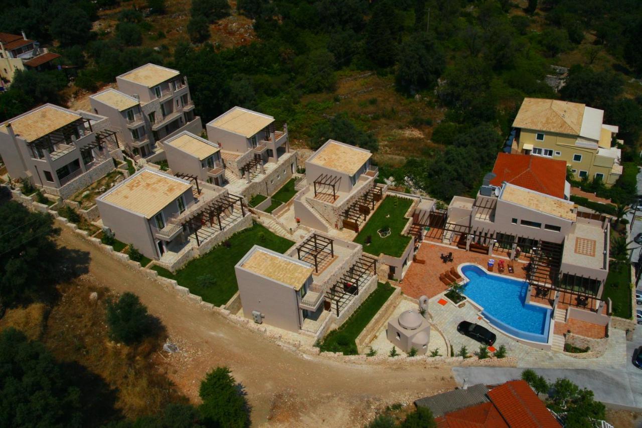 Hotel Tesoro Nikiana Exterior photo