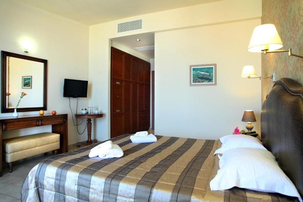 Hotel Tesoro Nikiana Room photo